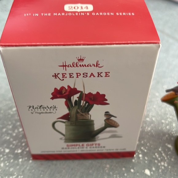 2014 Hallmark Keepsake Ornament Simple Gifts - Picture 6 of 6